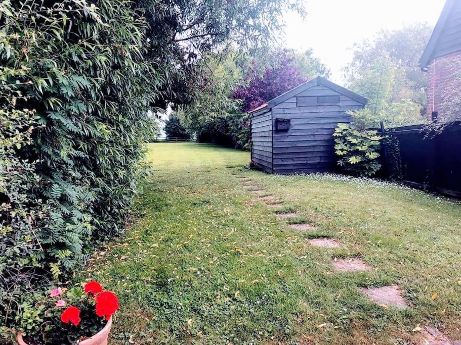 Stunning Barn Conversion Ideal For Large Families Bildeston Экстерьер фото